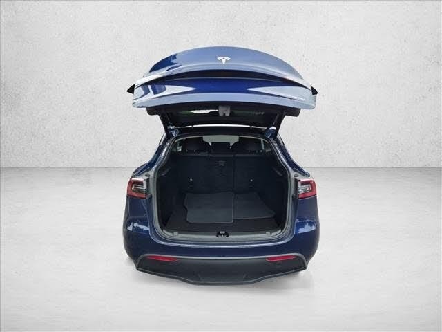 2024 Tesla Model Y Long Range AWD - Electric SUV