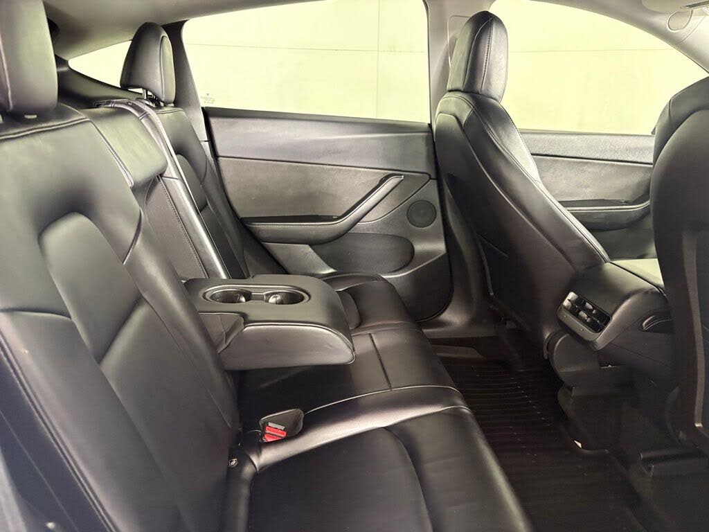 2021 Tesla Model Y Long Range AWD – Premium Electric SUV
