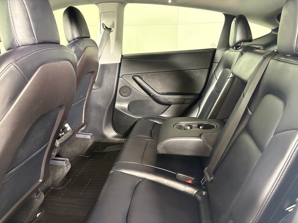 2021 Tesla Model Y Long Range AWD – Premium Electric SUV