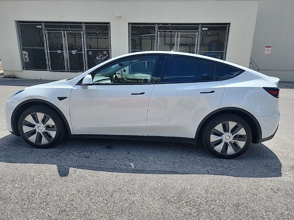 Used 2023 Tesla Model Y Long Range - Electric SUV