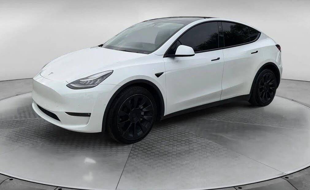 2022 Tesla Model Y Long Range - Electric SUV