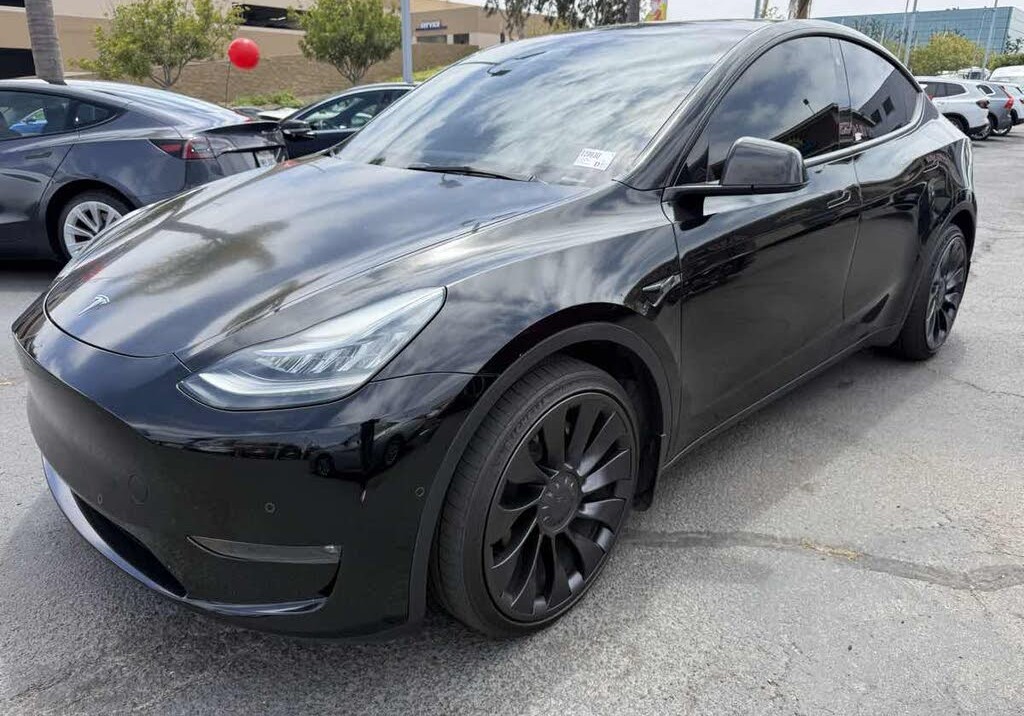 2021 Tesla Model Y Long Range AWD- Electric SUV