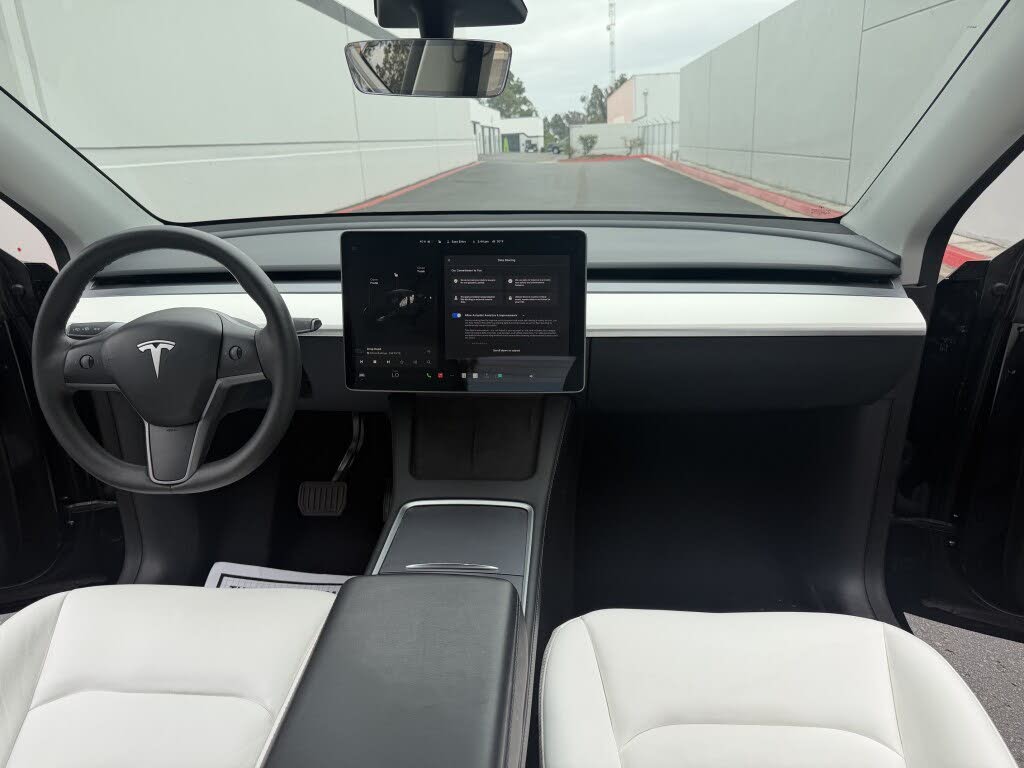 Used 2023 Tesla Model Y Long Range - Electric SUV