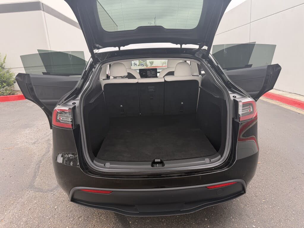 Used 2023 Tesla Model Y Long Range - Electric SUV