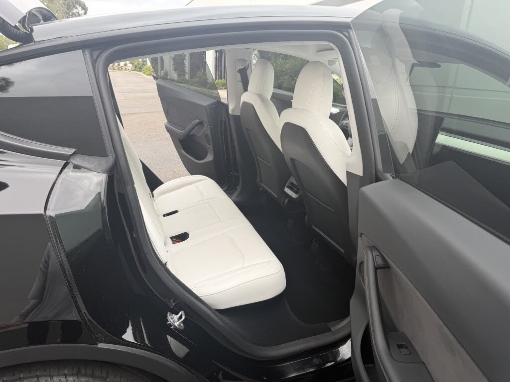 Used 2023 Tesla Model Y Long Range - Electric SUV