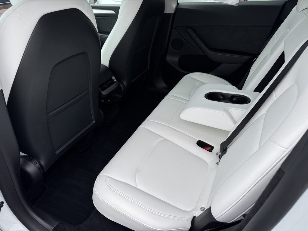 2023 Tesla Model Y Performance AWD - Electric SUV