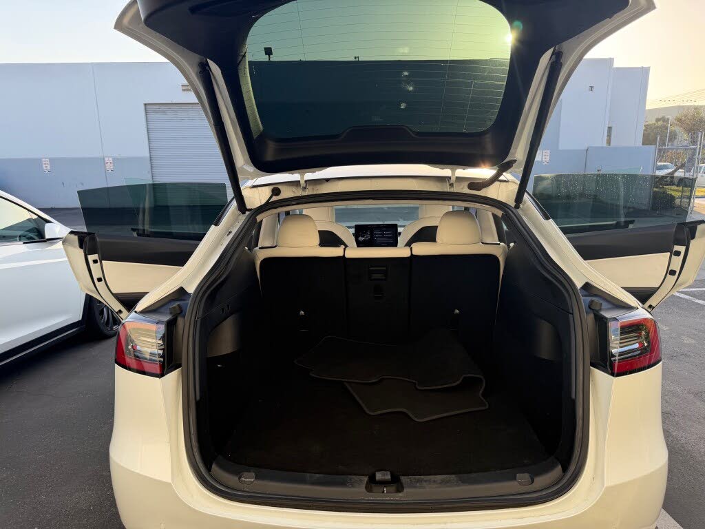 2021 Tesla Model Y - Electric SUV