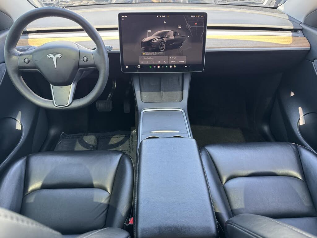 2022 Tesla Model Y Long Range AWD- Electric SUV