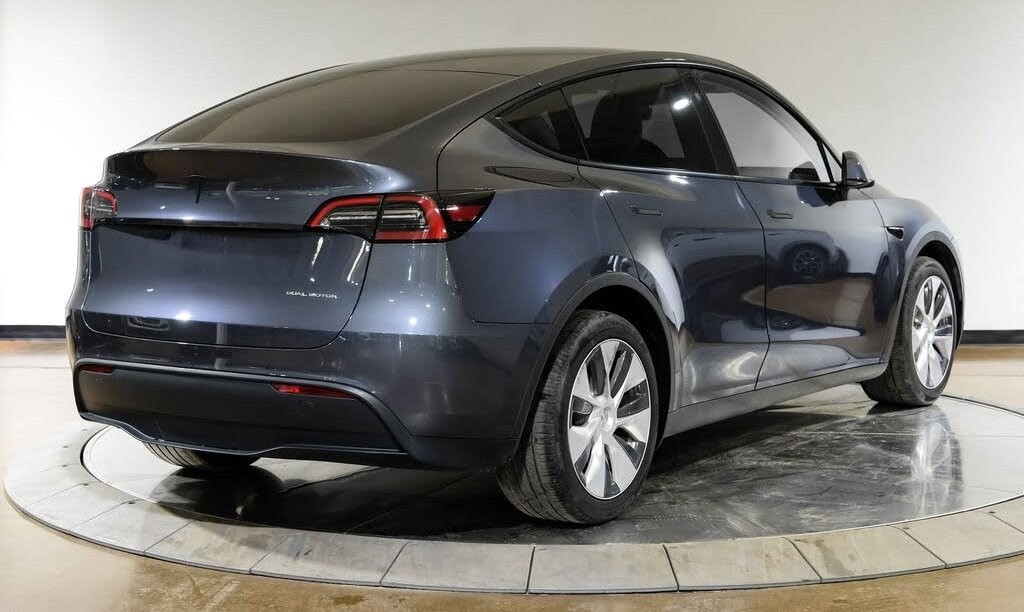 2023 Tesla Model Y AWD - Electric SUV
