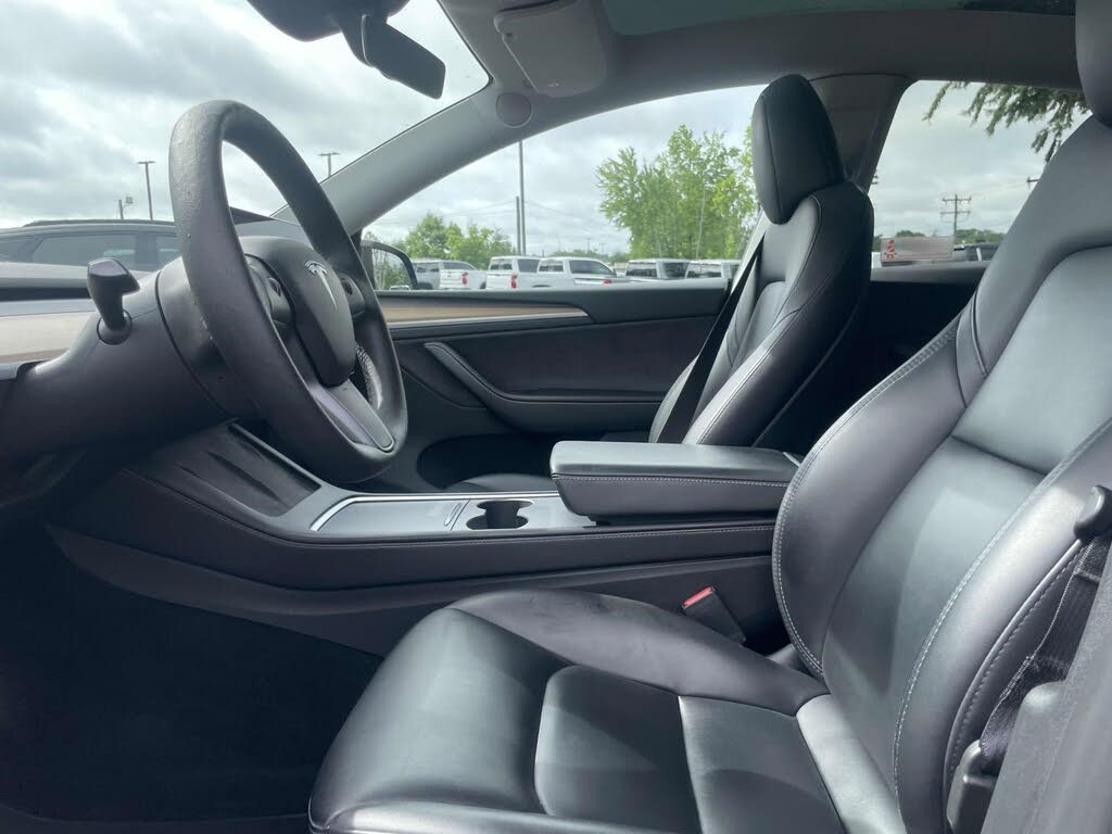2023 Tesla Model Y Long Range AWD – Premium Electric SUV
