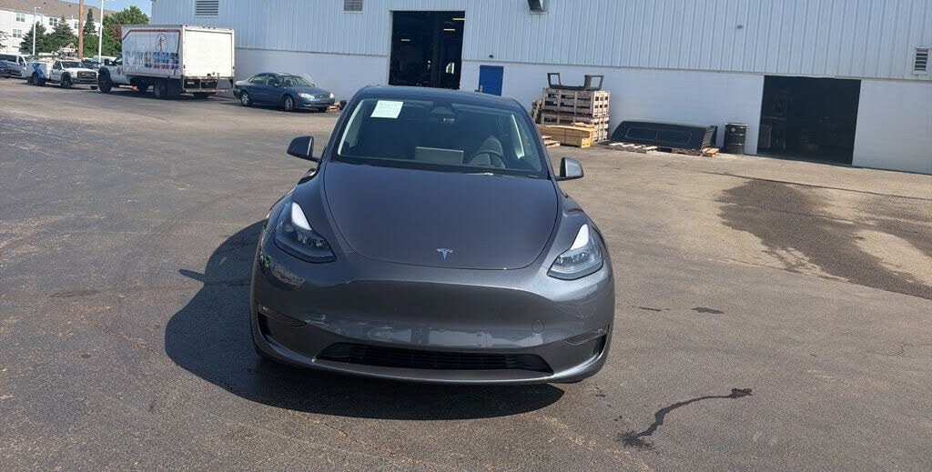 2023 Tesla Model Y Long Range AWD – Low Mileage Electric SUV