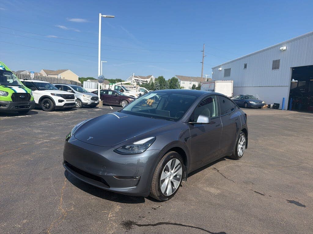 2023 Tesla Model Y Long Range AWD – Low Mileage Electric SUV