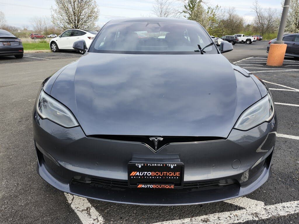 2022 Tesla Model S AWD – Luxury Electric Sedan