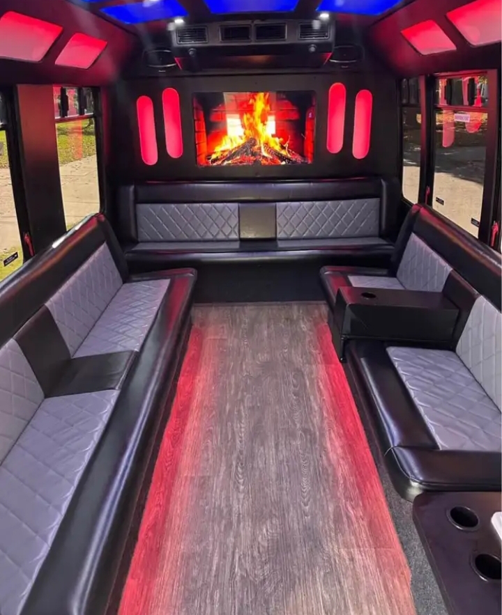 2012 Ford E-350 Party Bus