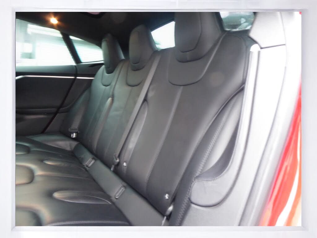 2014 Tesla Model S P85D – Premium Electric Sedan