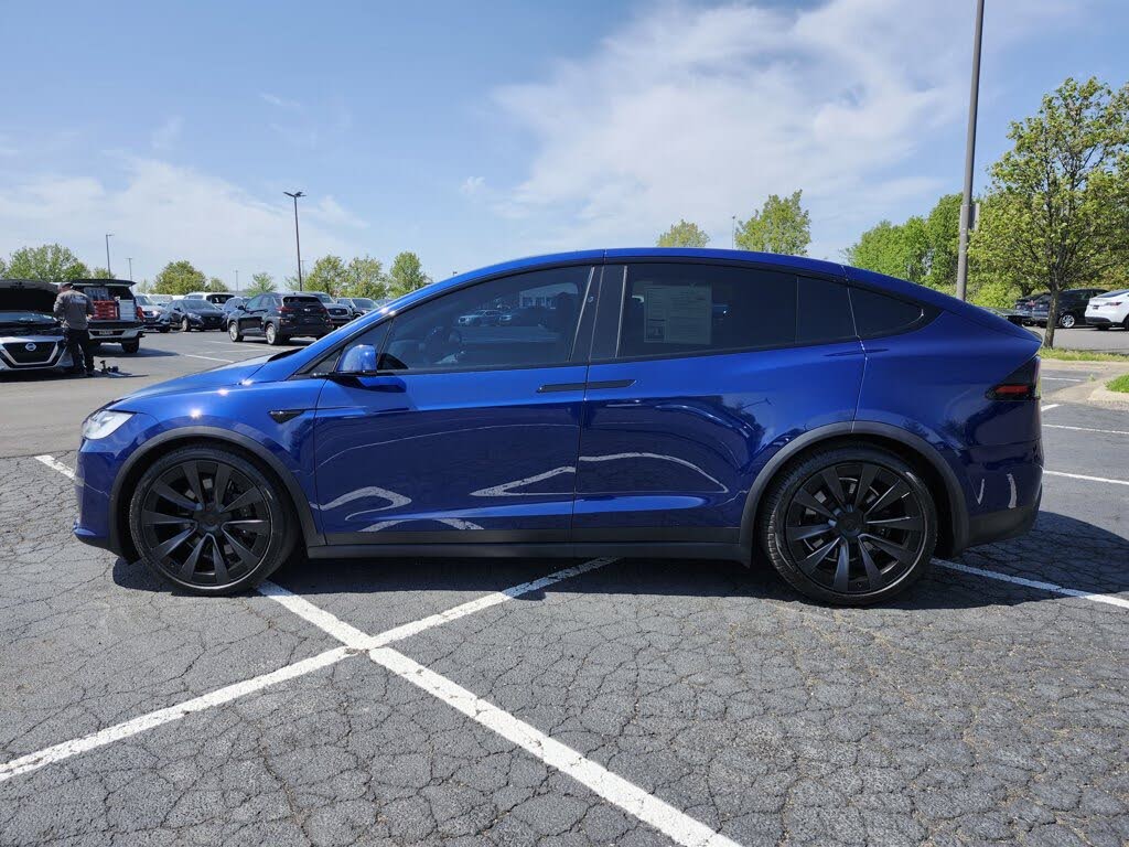 2023 Tesla Model X AWD – Sophisticated Electric SUV