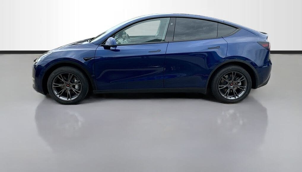 2025 Tesla Model Y Long Range RWD – Electric SUV