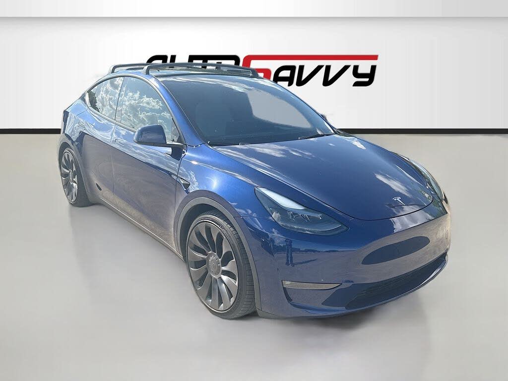 2024 Tesla Model Y Performance AWD – Low Mileage SUV