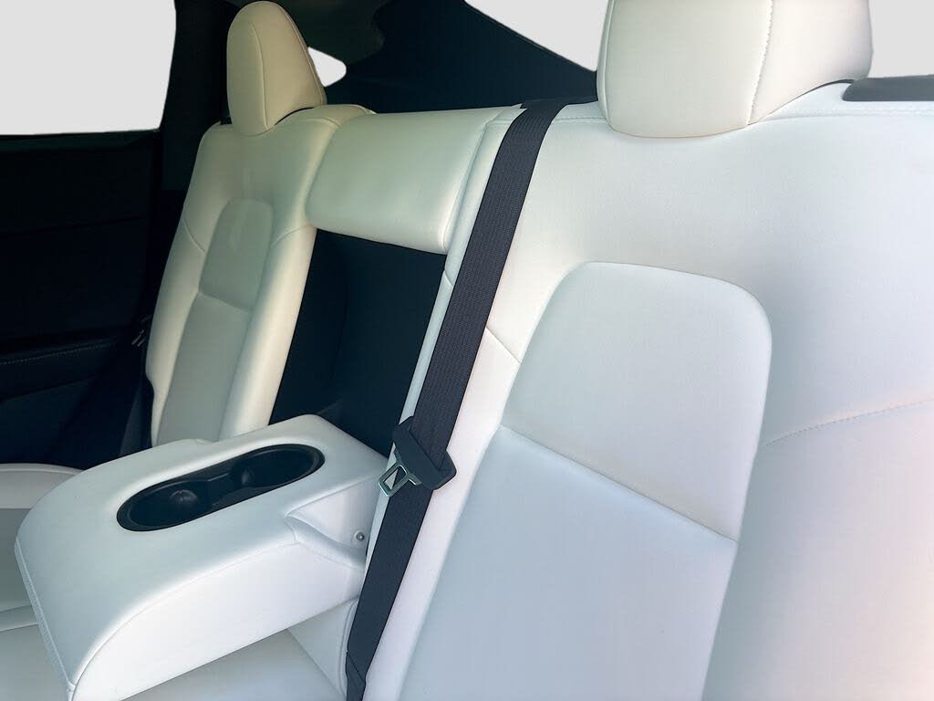 2024 Tesla Model Y Performance AWD – Low Mileage SUV
