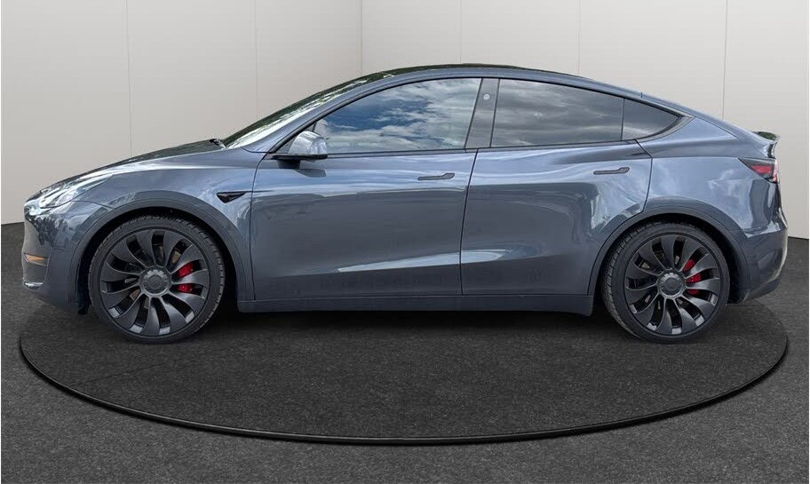 Tesla 2023 Model Y Performance AWD – Premium Electric SUV