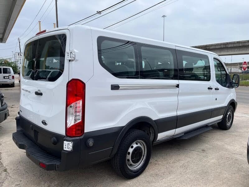 2016 Ford Transit Passenger 350 XL Low Roof LWB RWD
