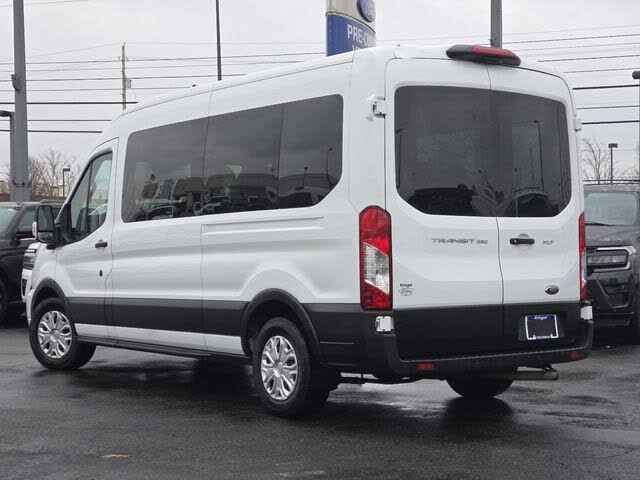 2023 Ford Transit Passenger 350 XLT Medium Roof LB RWD