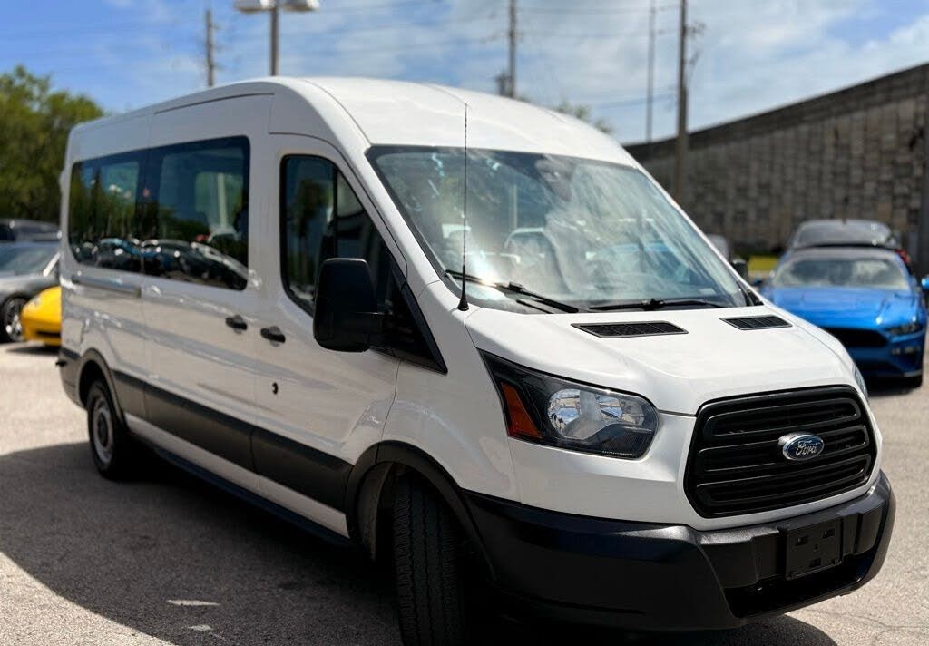 2019 Ford Transit Passenger 350 XL Medium Roof LWB RWD