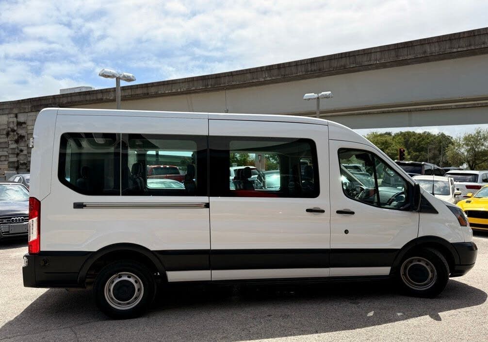 2019 Ford Transit Passenger 350 XL Medium Roof LWB RWD