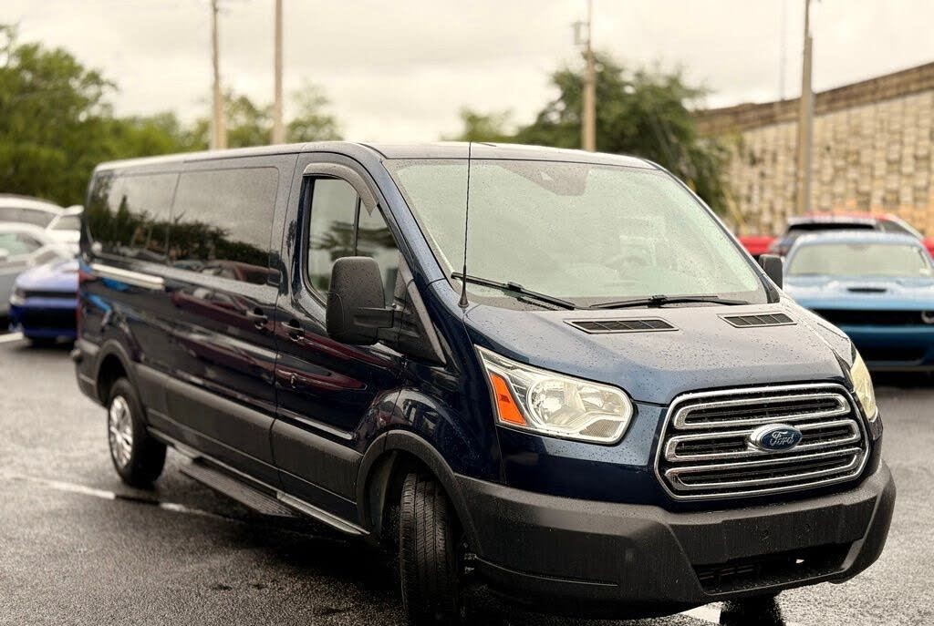 2016 Ford Transit Passenger 350 XLT Low Roof LWB RWD