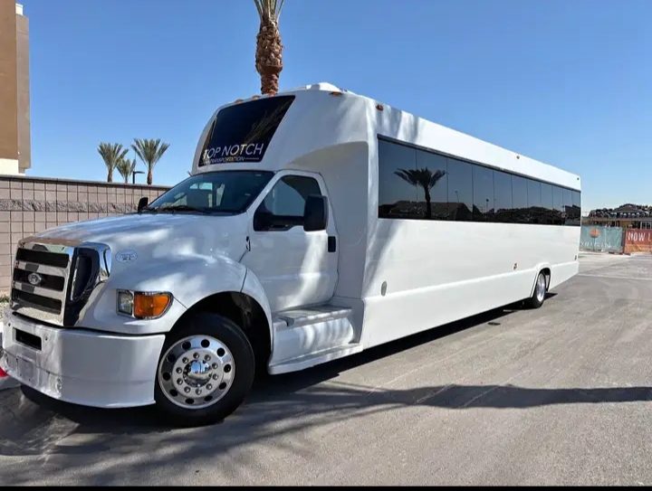 2015 Ford F-650 Party Bus