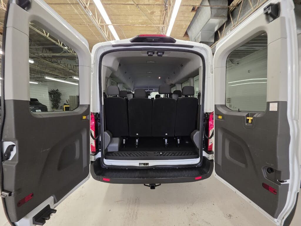 2020 Ford Transit Passenger 350 XLT Medium Roof LWB RWD