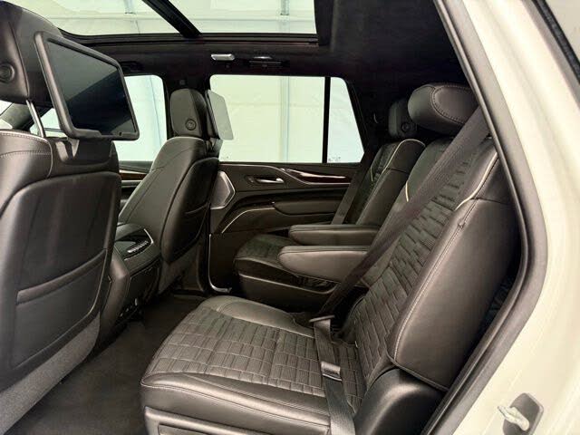 2021 Cadillac Escalade Sport Platinum AWD – Luxury SUV
