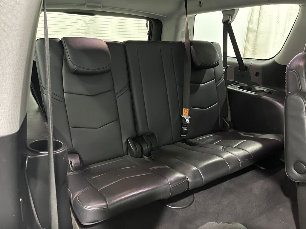 2020 Cadillac Escalade ESV 4WD – Full-Size Luxury SUV