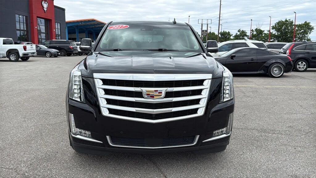 Well-Equipped 2017 Cadillac Escalade ESV Premium SUV