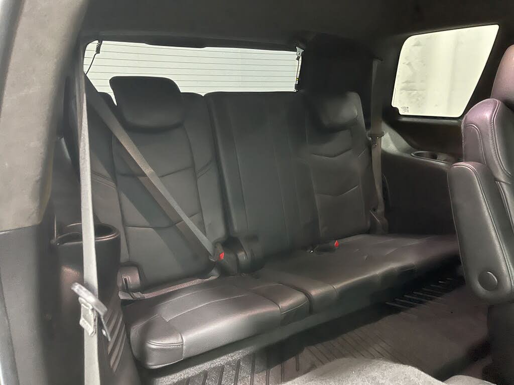 Premium SUV: 2018 Cadillac Escalade Platinum