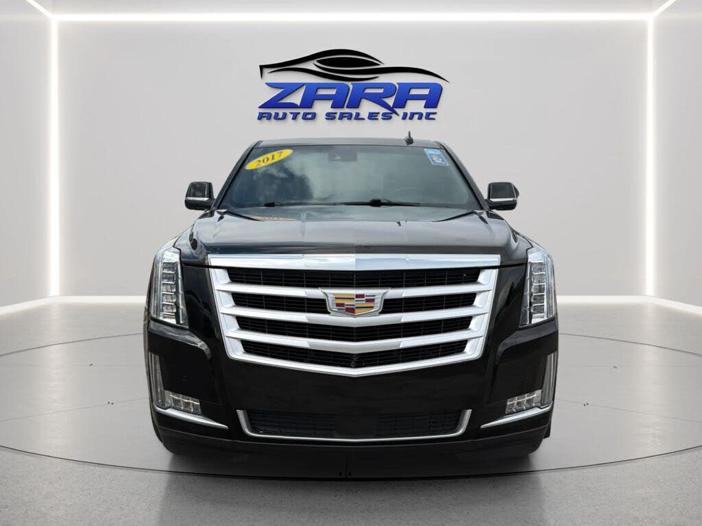 Luxury SUV : 2017 Cadillac Escalade Platinum