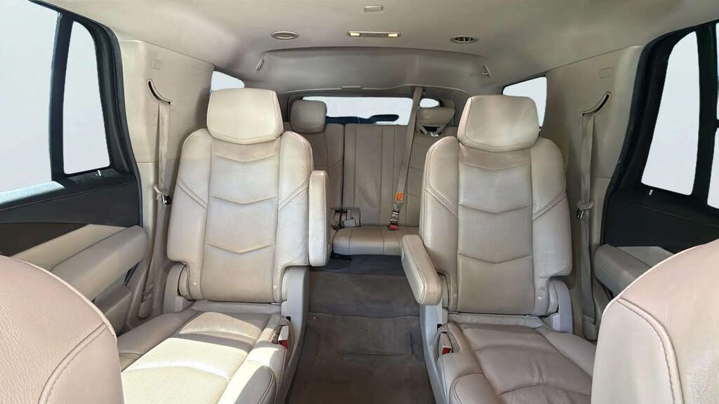 2018 Cadillac Escalade Luxury – Full-Size SUV