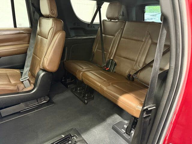 2021 Chevrolet Suburban High Country 4WD – Luxury SUV