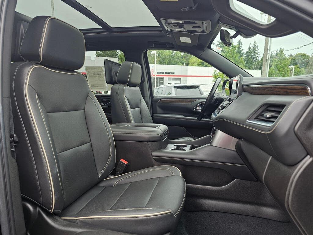 2021 Chevrolet Suburban Premier – Full-Size SUV