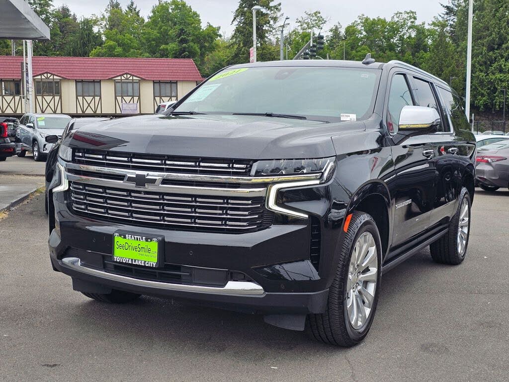 2021 Chevrolet Suburban Premier – Full-Size SUV