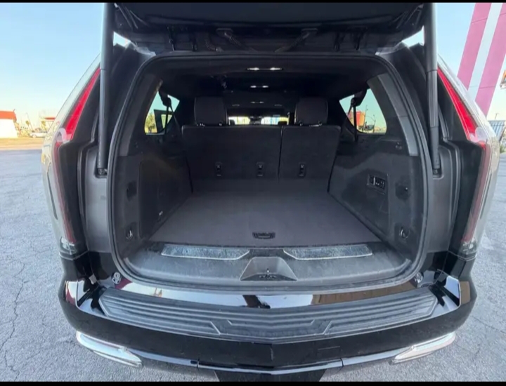 2021 Cadillac Escalade ESV SUV