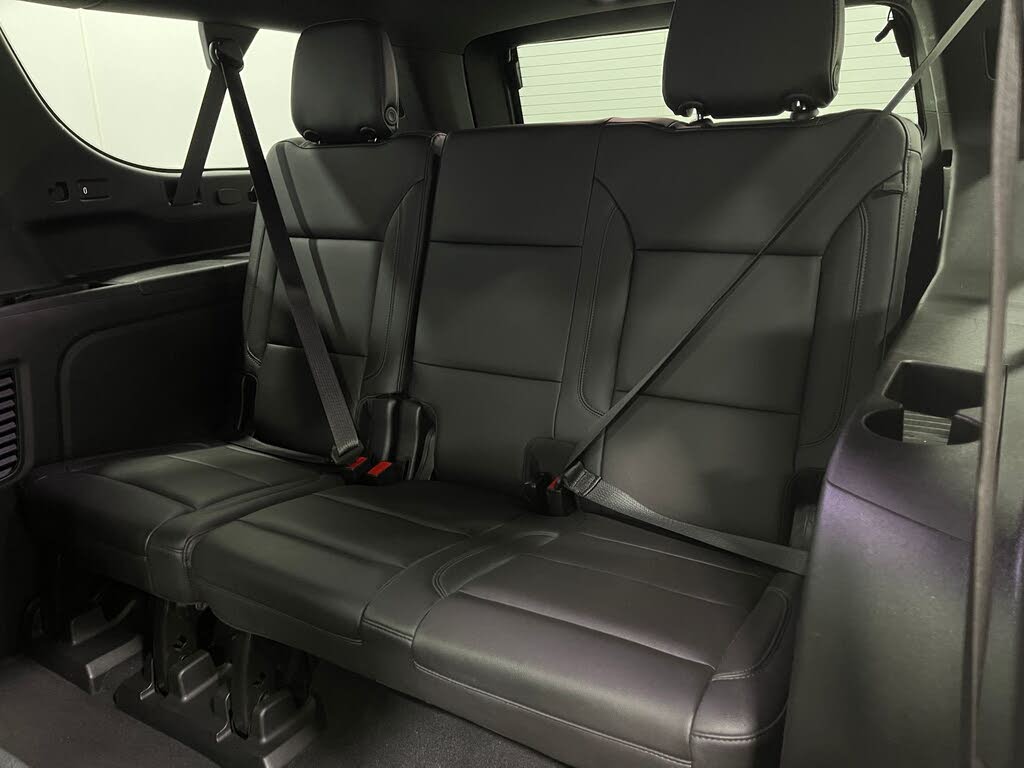 2021 Chevrolet Suburban LT 4WD – Spacious SUV