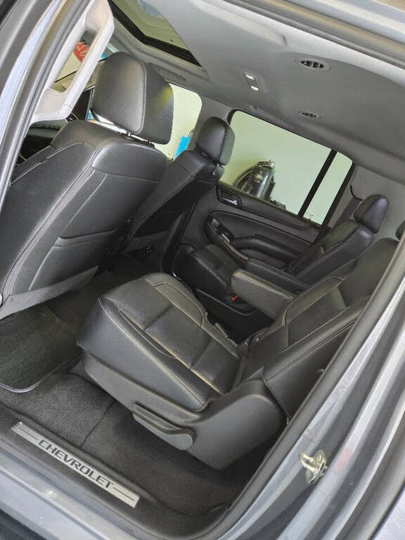 2020 Chevrolet Suburban 1500 LT 4WD – Spacious SUV