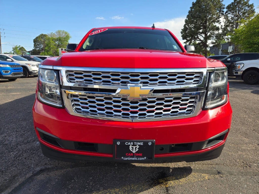2017 Chevrolet Suburban LT 4WD – Full-Size SUV