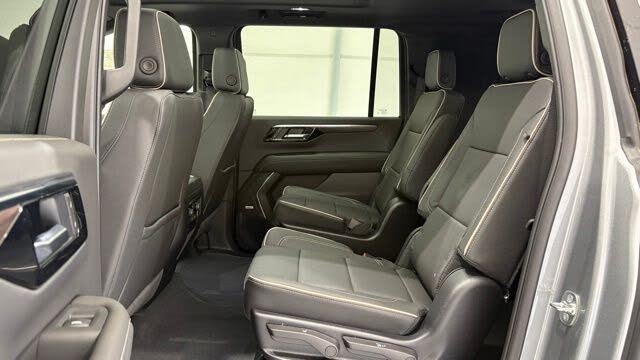 Brand New 2026 Suburban Premier 4WD – Luxury SUV