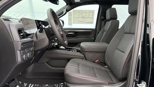2026 Chevrolet Suburban RST 4WD – Diesel Luxury SUV