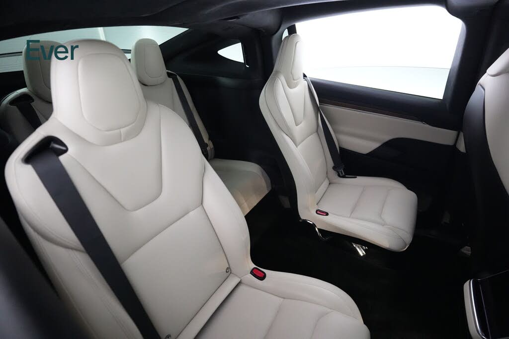 Well-Equipped 2023 Tesla Model X Standard Range SUV