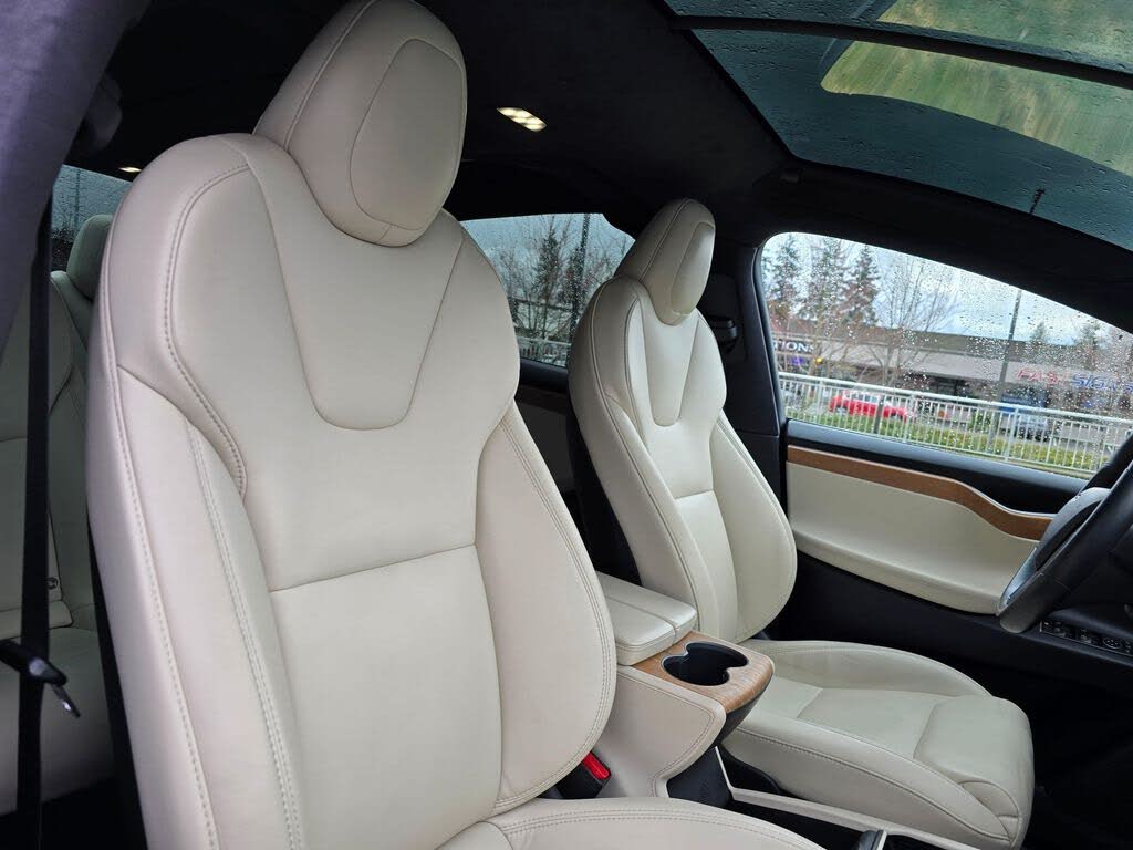 High-End Electric SUV: 2021 Tesla Model X Performance AWD
