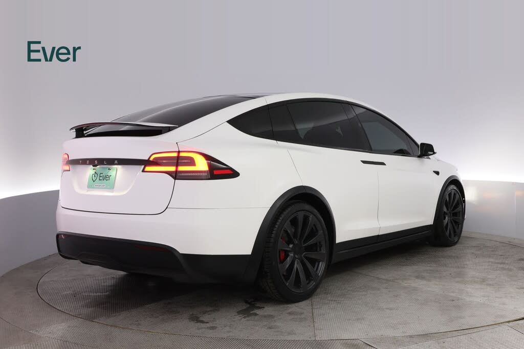 2023 Tesla Model X Plaid AWD – High-Performance SUV