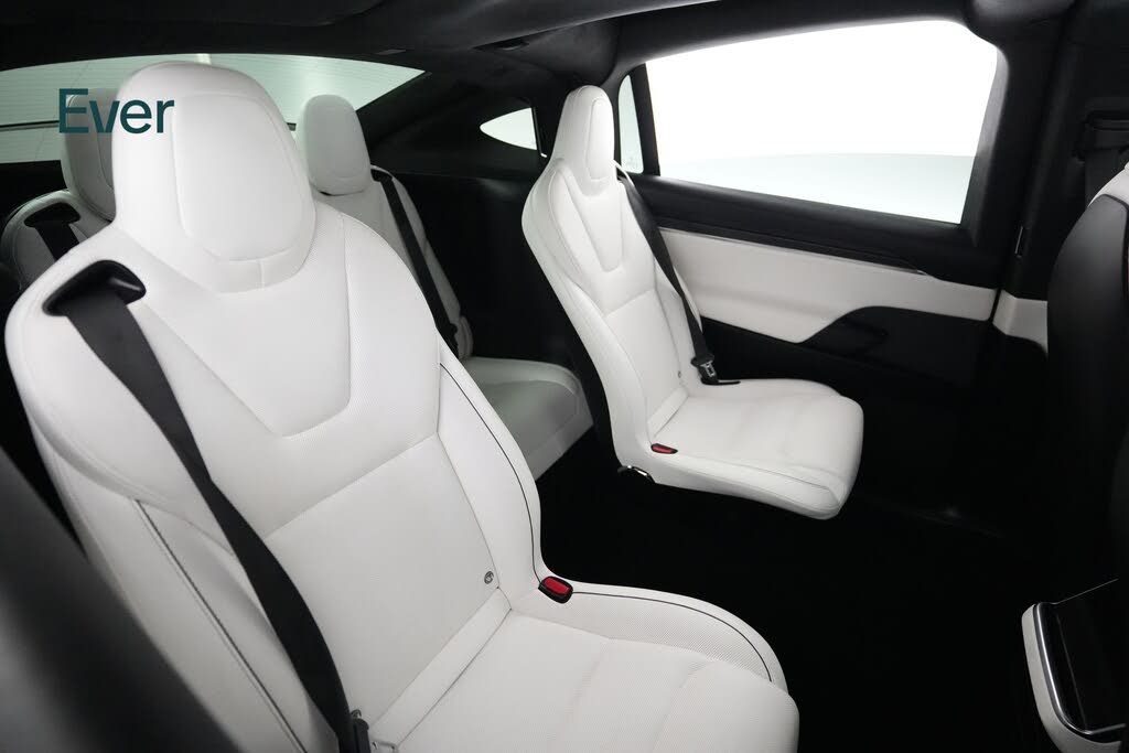 2023 Tesla Model X Plaid AWD – High-Performance SUV